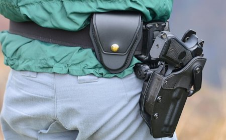  Choosing the Right Leg Pistol Holster & Gas Gun for Personal Defense in South Africa