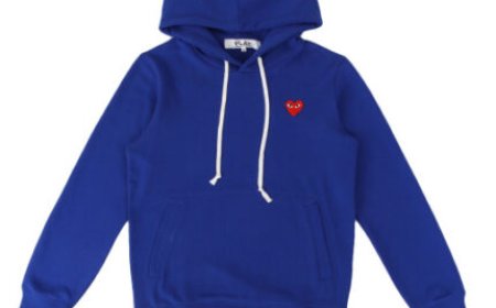 Exploring the Unique Aesthetics of Comme des Garçons Runway Collections