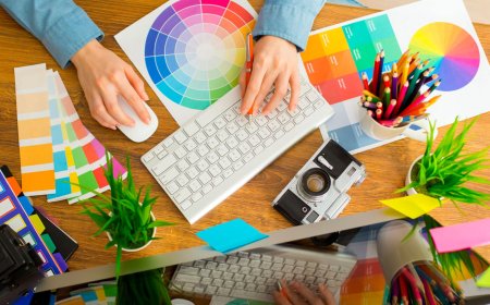 Shaping Brand Identity Through Logo Design: Trends, Psychology, and Consistency for Lasting Impact