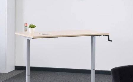 Boost Productivity & Comfort: Why a Sit Stand Desk is the Ultimate Workspace Upgrade