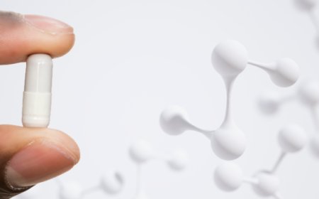 What Is Hydroxychloroquine and How Does It Work?