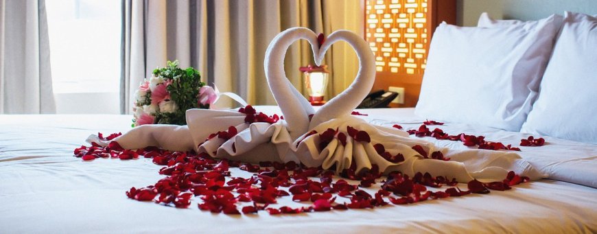 Romantic Room Decoration for Couples in Dubai  Unforgettable Memories