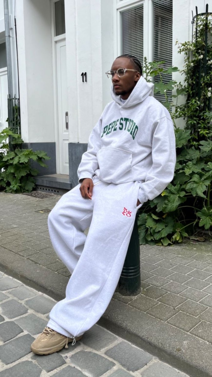 Pepe Studio Clothing: Unique Fusion of Streetwear and Artistic Identity
